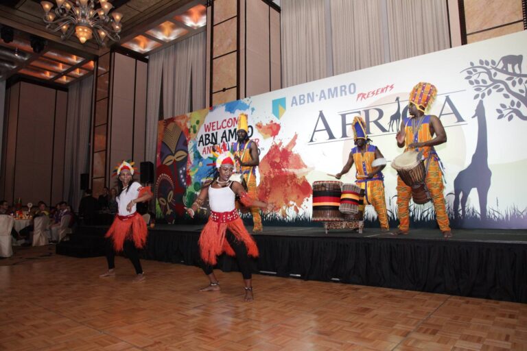 dancers and drummers at fourseasons
