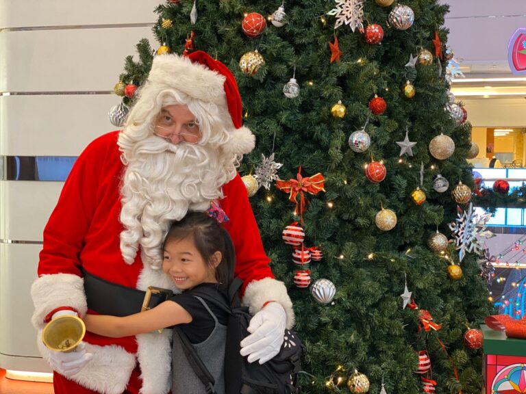 santa in hk tst