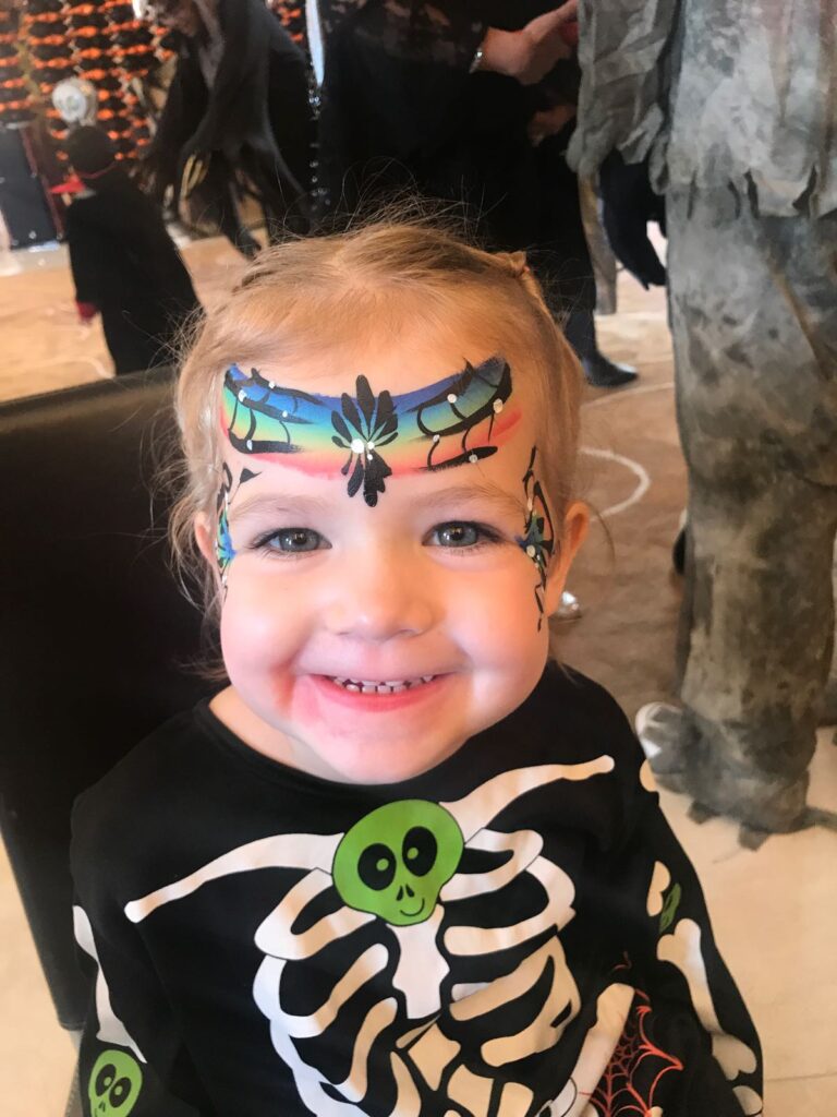 Rainy face painter