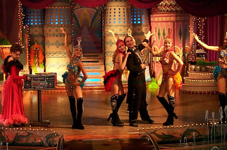 Hong Kong instant costume change performance in an annual dinner