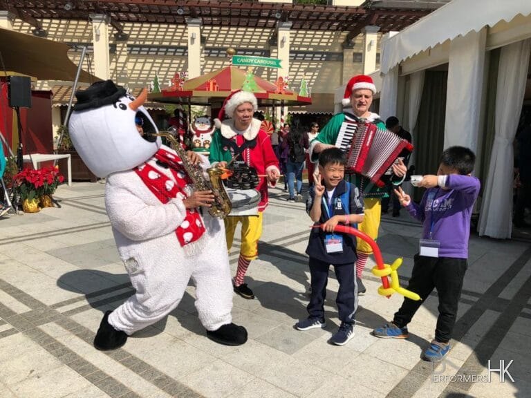 walk around band at event in repulse bay hk