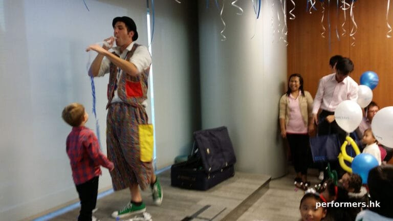 Bain Capital Asia Christmas party balloonist performance