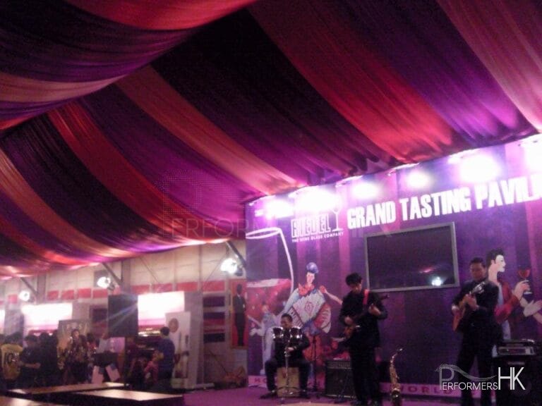 Live band musician in HK performing at Hong Kong Wine and Dine fair