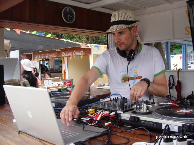 Dj Pure MB in Hong Kong for outdoor parties and events