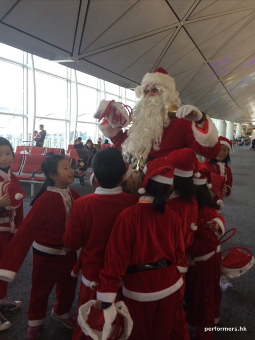 Santa Rowan at airport HKIA,Hong kong