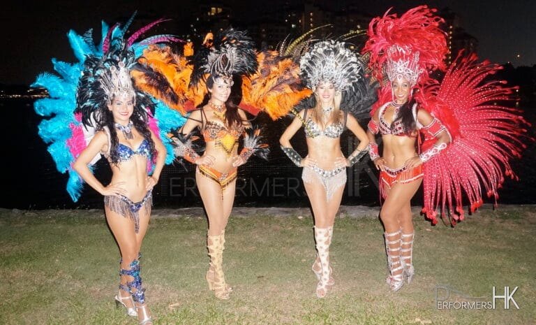 Samba girls in different color costumes