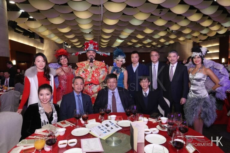 Dancers and choi sun at event