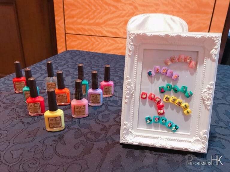 nail art selection