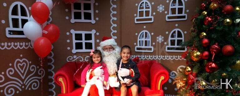 santa in Hong kong start street for hire