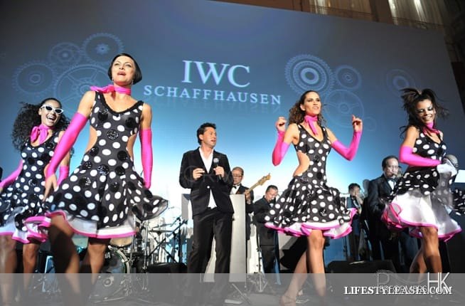 Four Broadway swing dancer performing at a corporate annual dinner