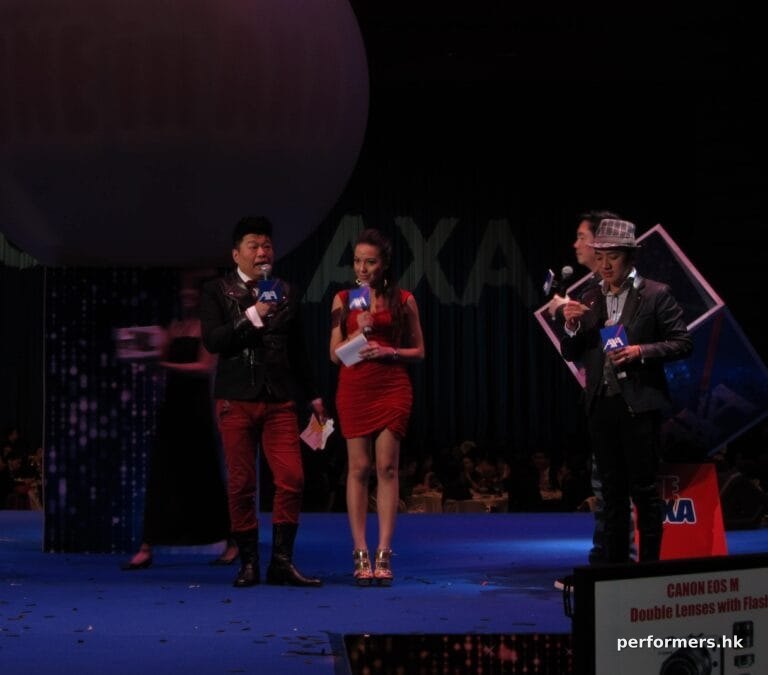 Sharika working with famous Hong Kong artists