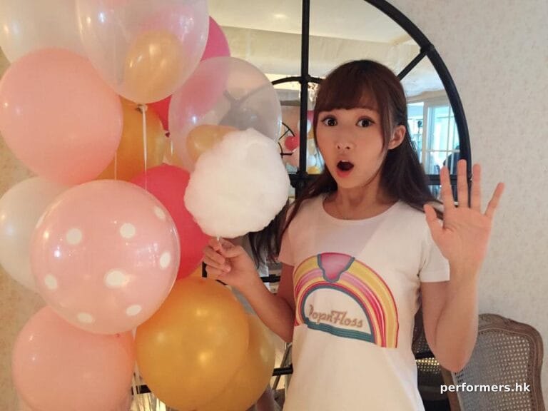 Balloons and candy floss with model server