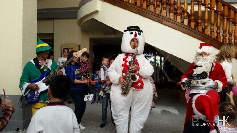 Snowman playing sax